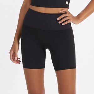 Vuori Women's Rib Studio Short
